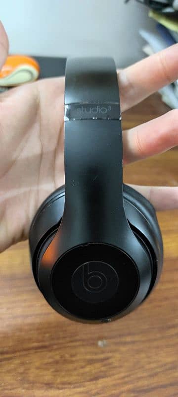 Apple Beats studio 3 black edition 2