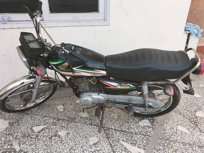 Honda CG 125 2016 6