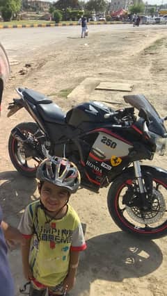 bike, heavy bike , sports bike  cbr250cc replica