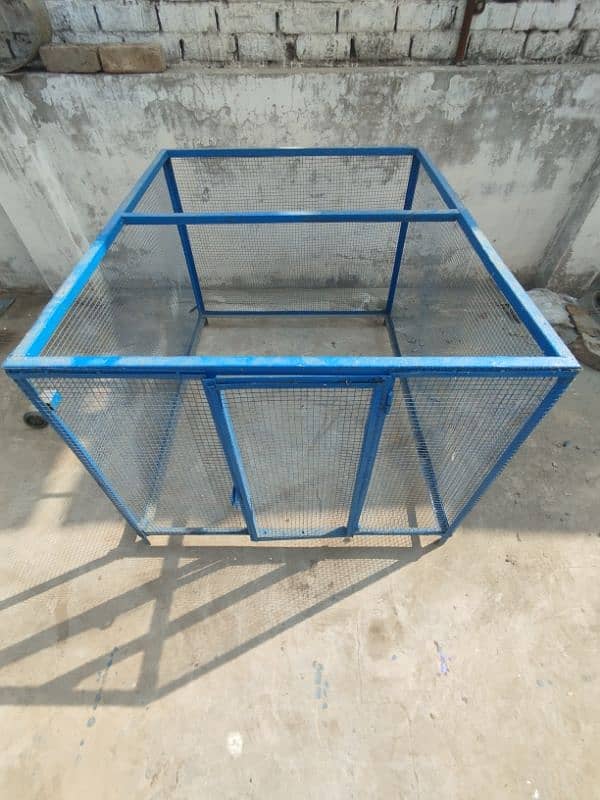 Top quality New iron cage 8