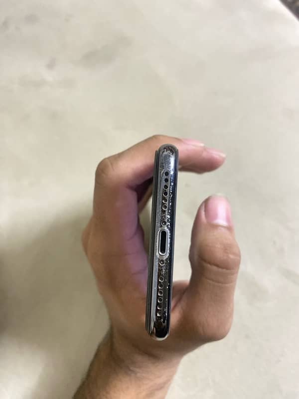 IPhone X 64gb pta approved 1