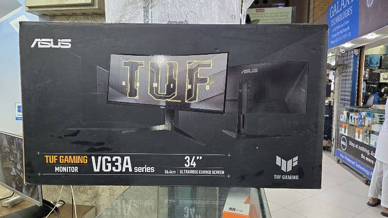 Asus TUF Gaming monitor 34" ultrawide curved screen 1