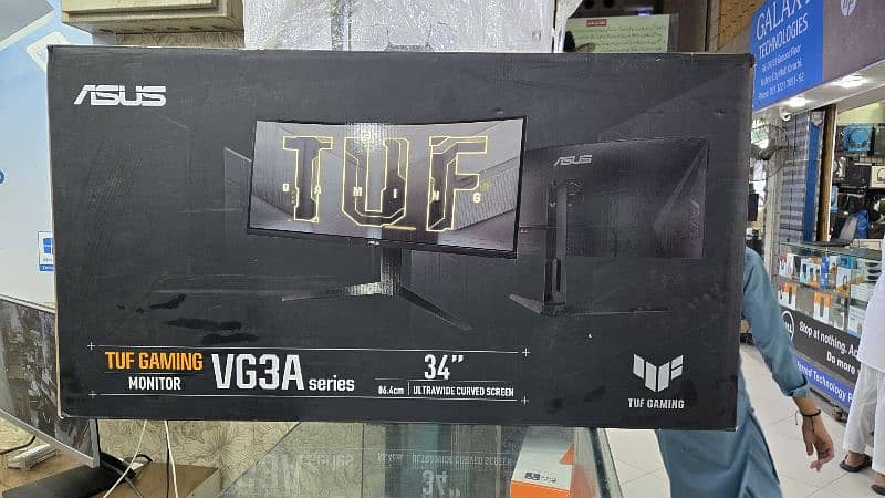 Asus TUF Gaming monitor 34" ultrawide curved screen 2