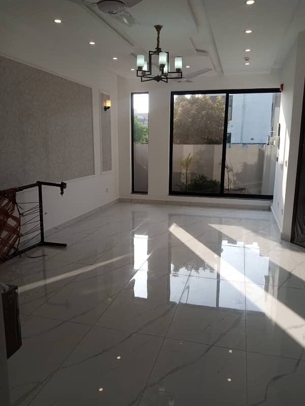 5 Marla Luxury House Available For sale In DHA 9 Town Lahore 12