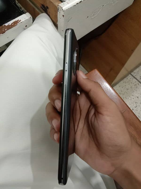 one plus 7t 6