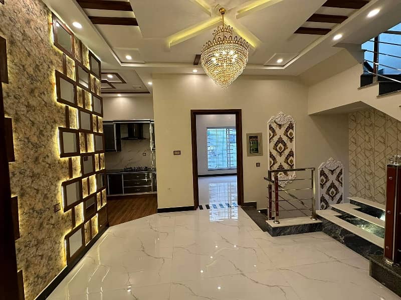 5 Marla Architect Designer house for sale hot location bahria town 7