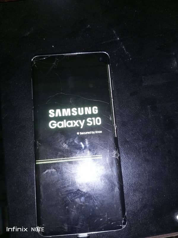 Samsung Galaxy s10 simple 3