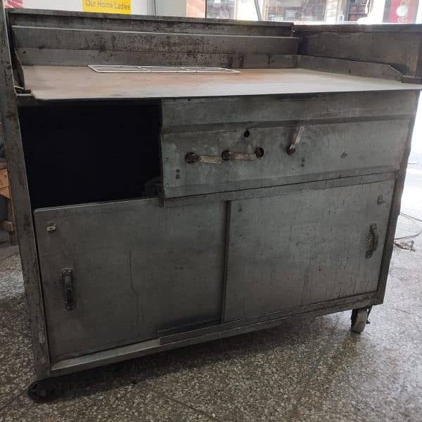 Big Hot Plate Counter for Shawarma, Burger, Anda Tikka, Paratha 1