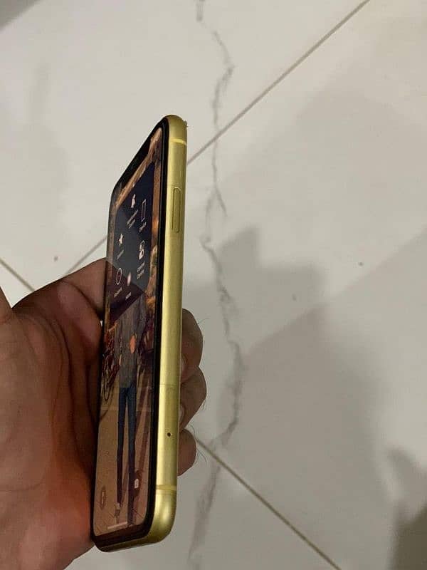 IPhone 11 non pta 1