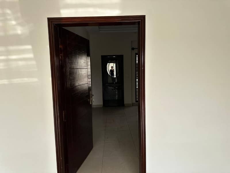 Askari Heights 4 Flat For Sale 18