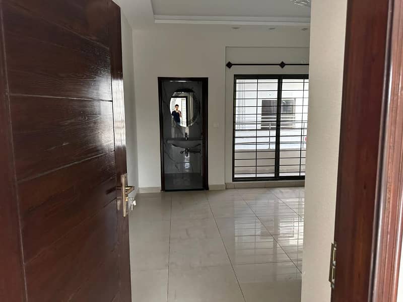 Askari Heights 4 Flat For Sale 22