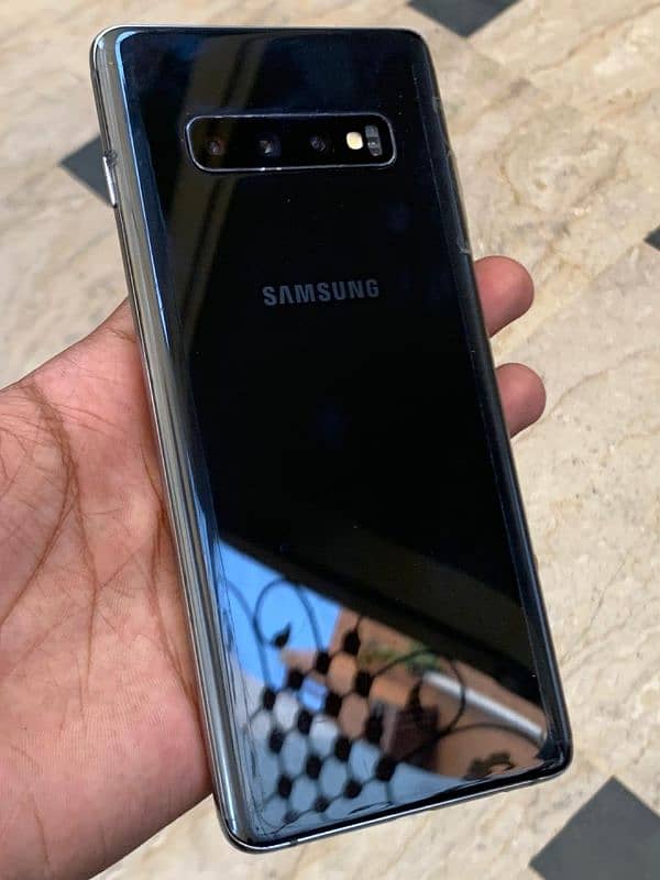 Samsung galaxy s10plus 0