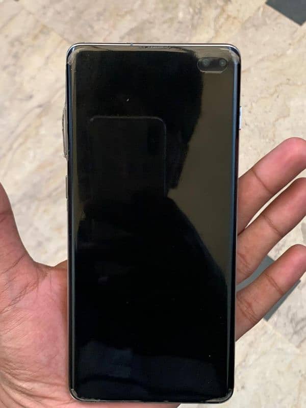 Samsung galaxy s10plus 4