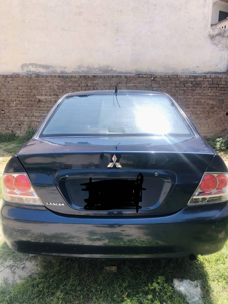 Mitsubishi Lancer 2005 GLX 1.6 0