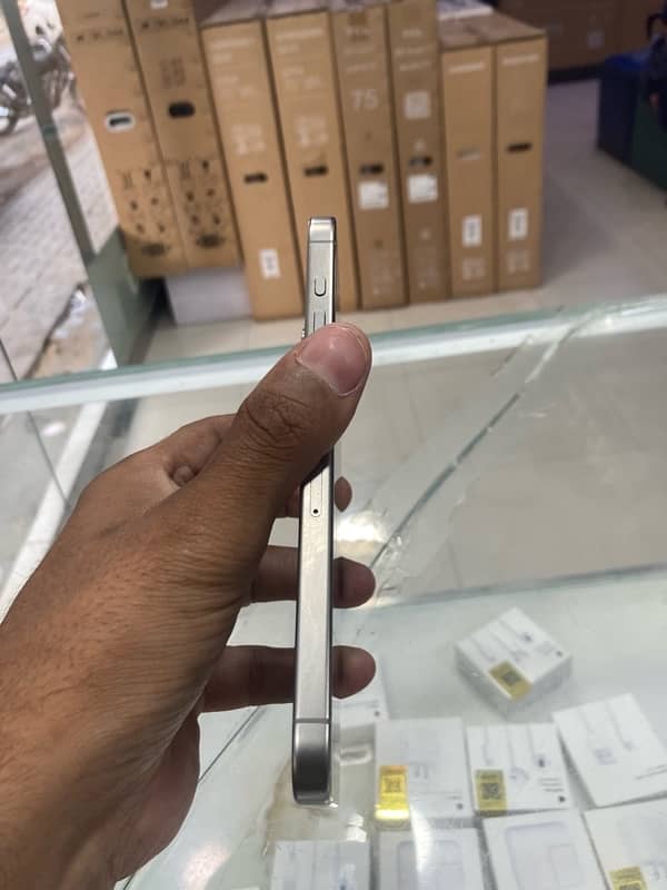 iPhone 15 Pro Max 256GB Non PTA Approved 2