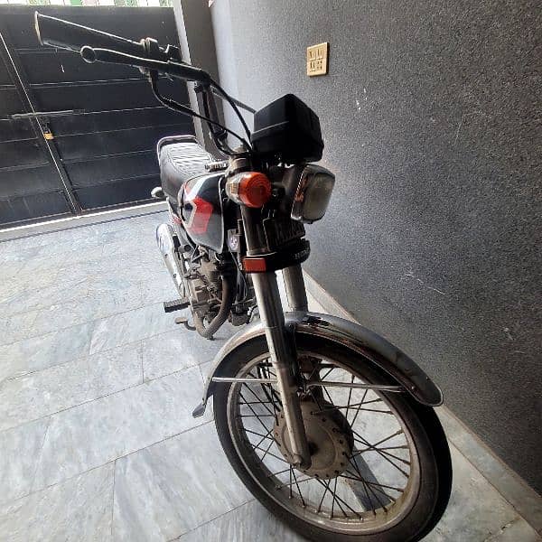 Honda 125 Almost new Urgent for sale 2