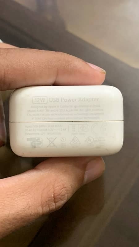 Apple 12Watt Charger/iphone 12Watt charger/iphone original charger/ 3