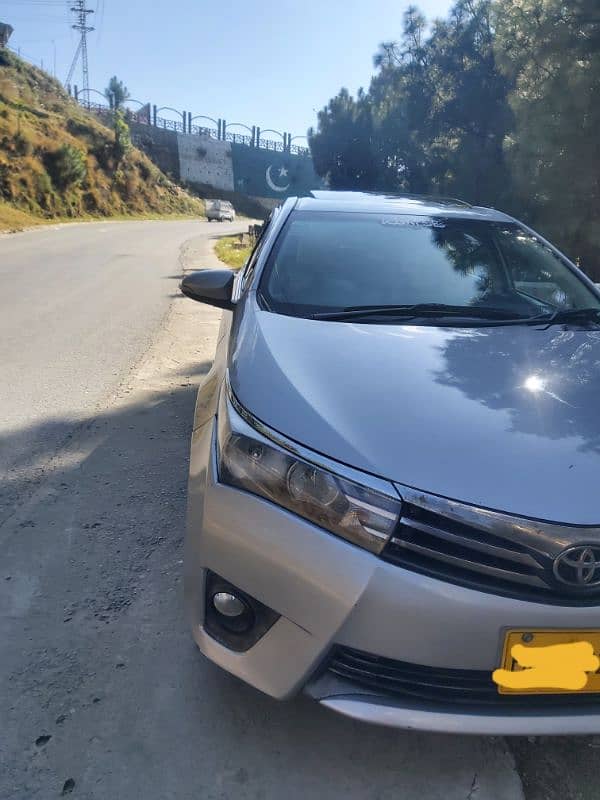 Toyota Altis Grande 2015 4