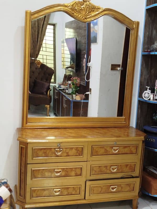 dressing table and side tables 1