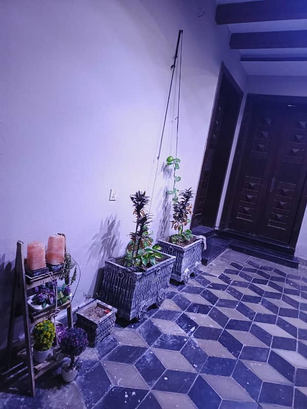 1 KINAL UPPER PORTION AVAILABLE FOR RENT IN VALANCIA HOUSING SOCIETY BLOCK K 11