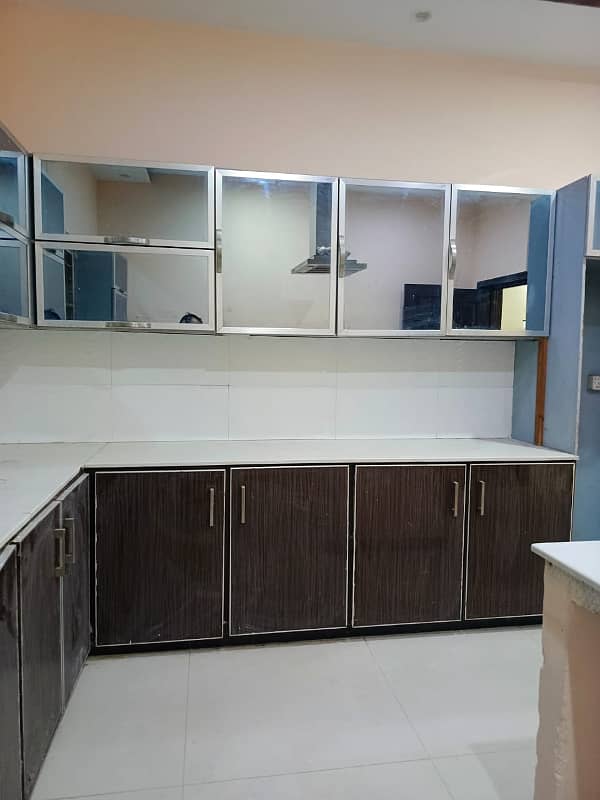 1 KINAL UPPER PORTION AVAILABLE FOR RENT IN VALANCIA HOUSING SOCIETY BLOCK K 15