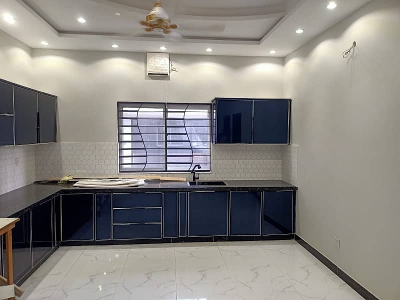 10 MARLA UPPER PORTION AVAILABLE FOR RENT IN TIP SOCIETY 2