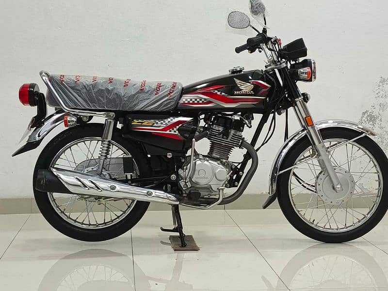 Honda CG 125 2024 Model 3