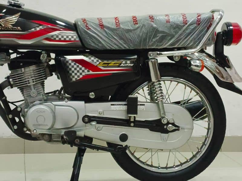 Honda CG 125 2024 Model 4