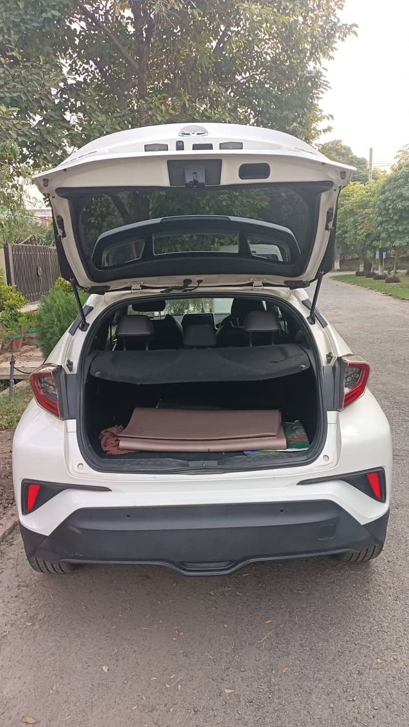 Toyota C-HR 2018 Model Total Genuine For Sale 5