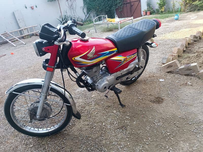 CG 125 For Sale Sialkot Number 3