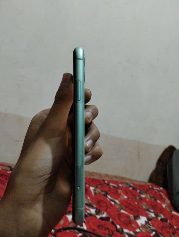 iPhone 11  10 by 9 condition  non PTA 8