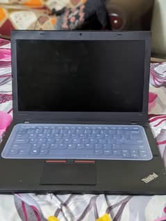 Lenovo laptop all ok bus screen k uper k sticker change krwaya Huwa hn