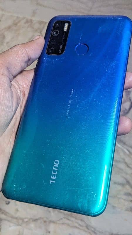 Tecno spark 5 pro 0