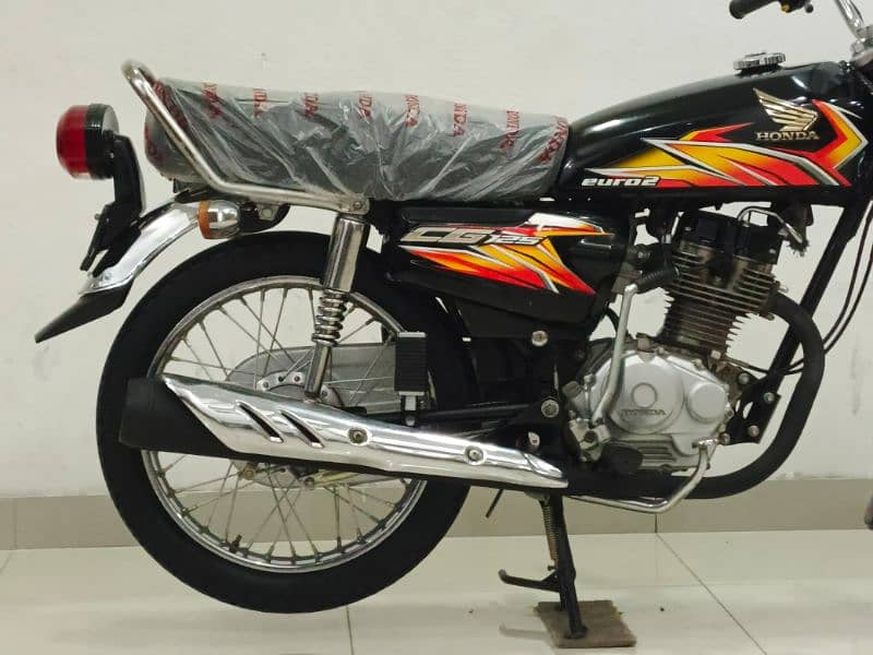 Honda CG 125 2021 Model 2