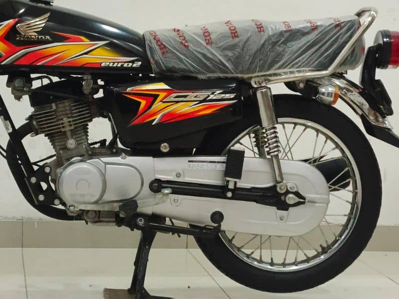 Honda CG 125 2021 Model 4