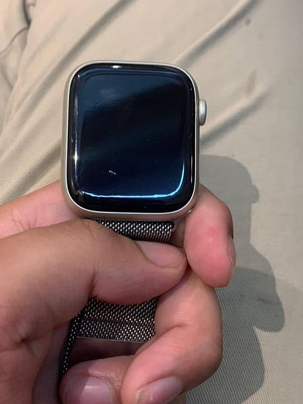 IPhone Apple Watch 7 series . 10/10 Condition .  Battery health 88 % 0