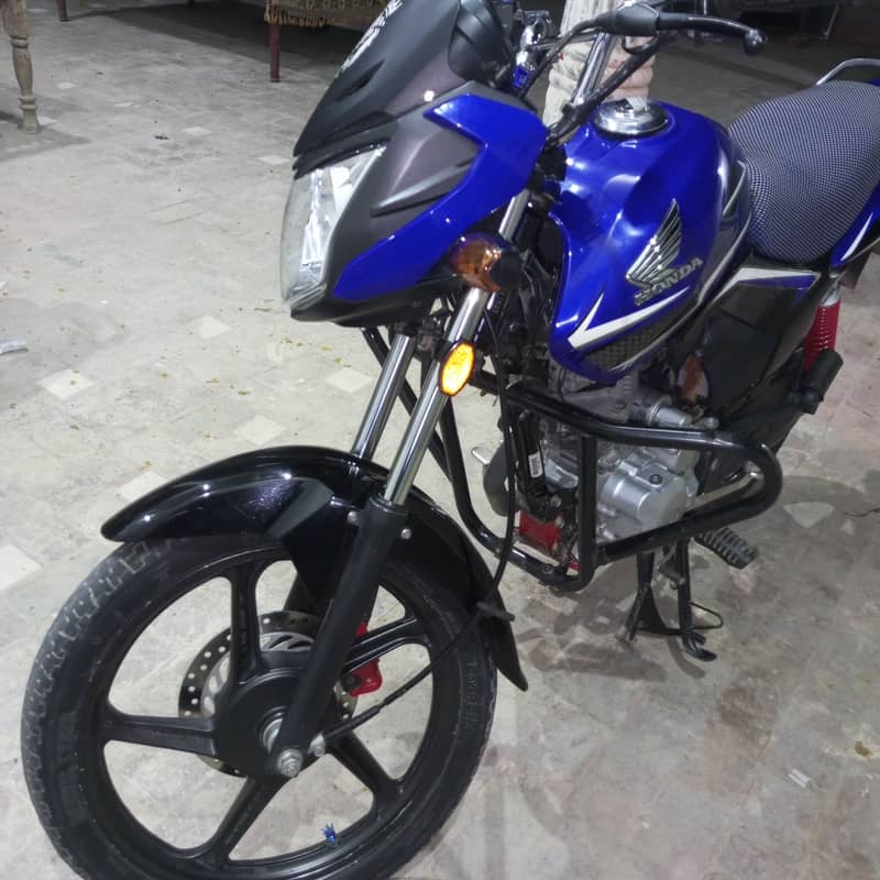 A bike in good condition, urgent for sale 7