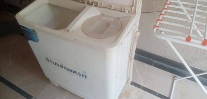 Kenwood Washing Machine 1