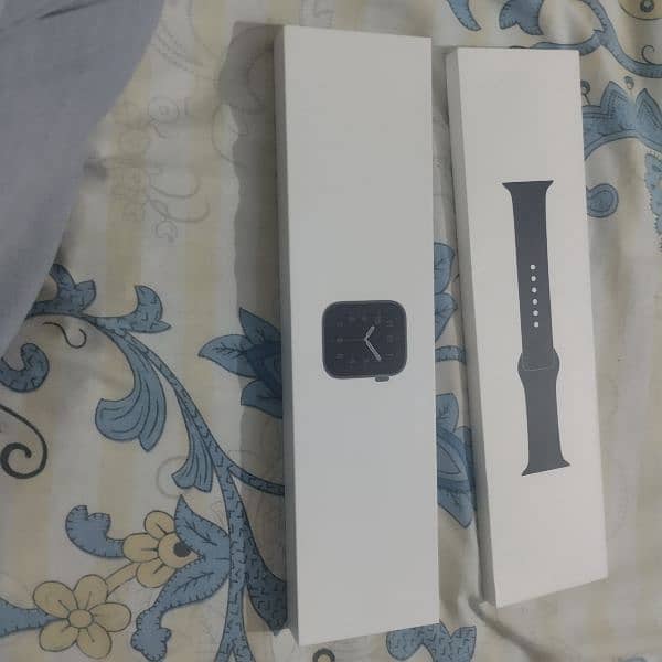 apple watch se 44mm 5