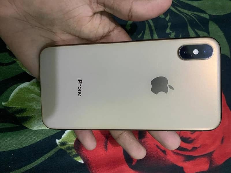 iPhone XS 64 gb is nmbr pr rabta krain 03064296880 0