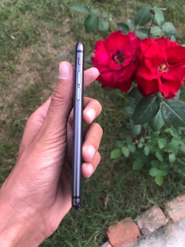 Apple IPhone 8 for Sale 3