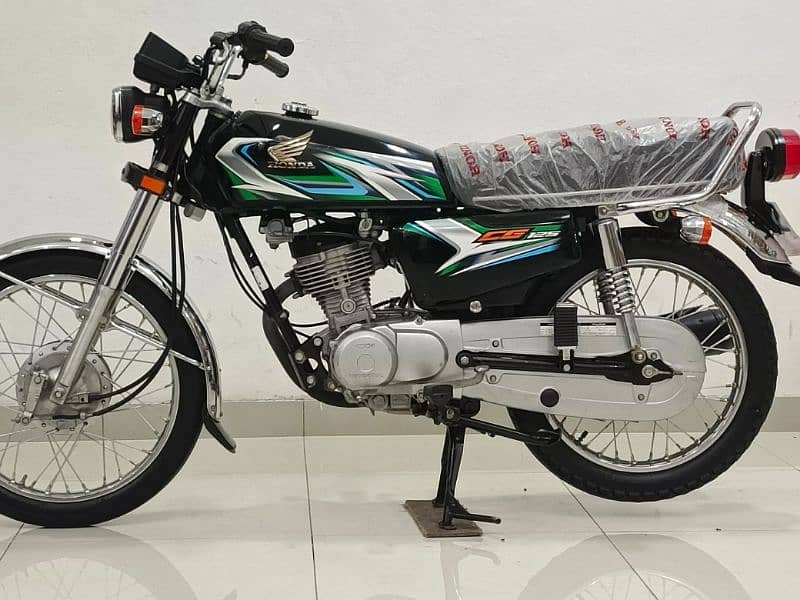 Honda CG 125 2023 Model 2