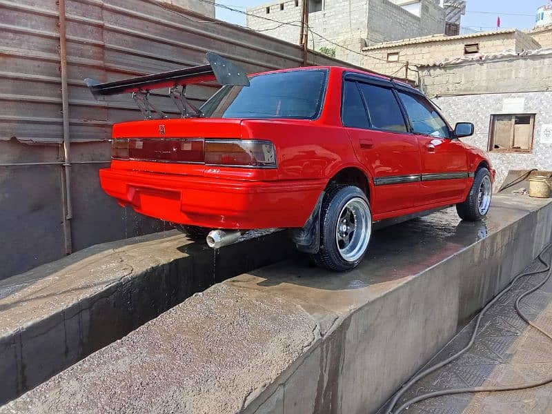 Honda Civic EXi 1988 4