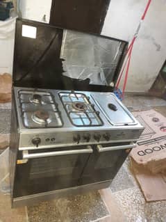 Cooking range for sale like new contion