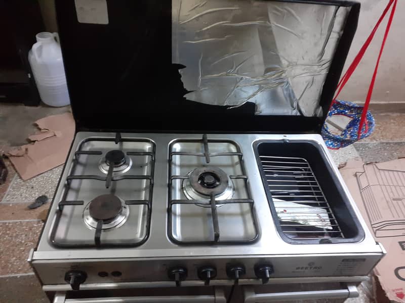 Cooking range for sale like new contion 2