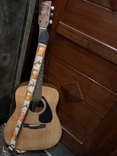 Yamaha guitar f310