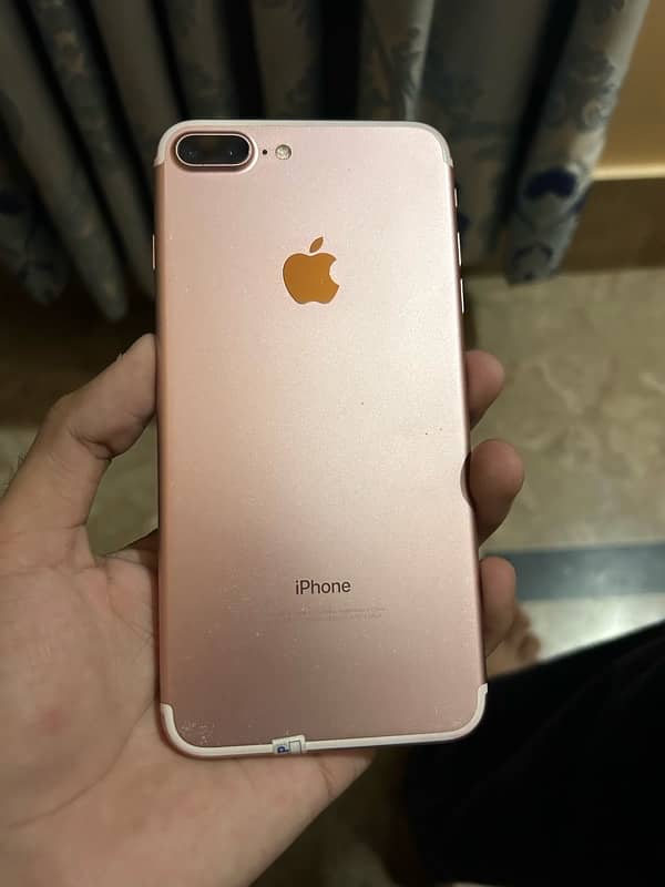 iPhone 7 Plus 128gb approved 0