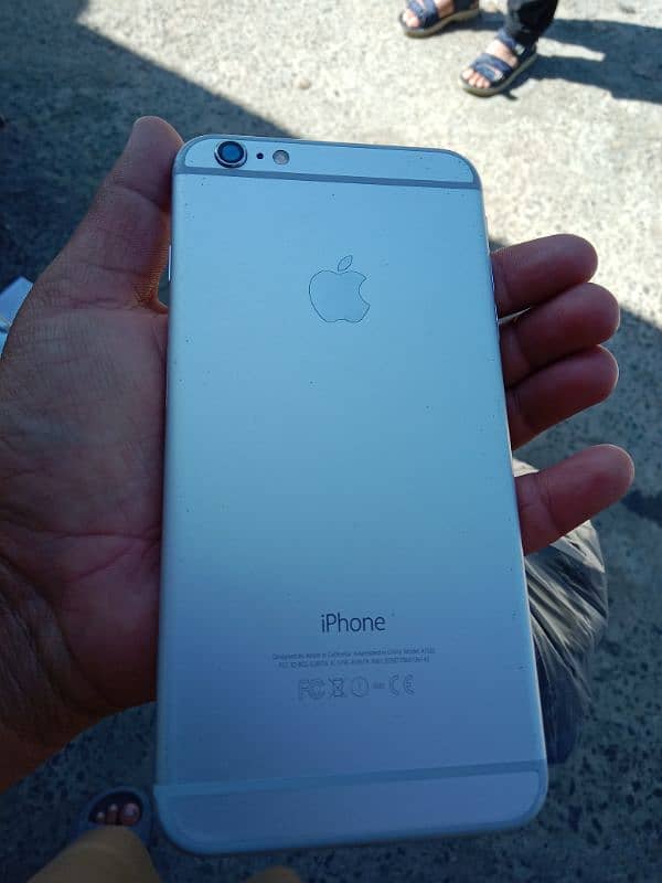 I PHONE 6 PLUS 0