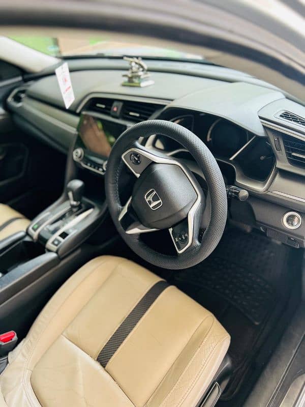 Honda Civic 1.8 Oriel i-VTEC CVT UG RED Meter 2018 Model 6