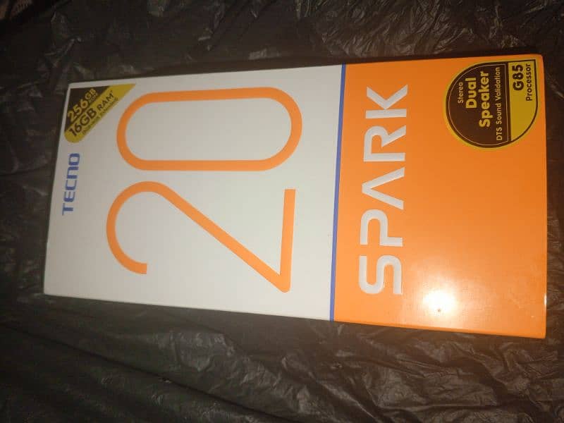 spark 20 8+8 (256 1